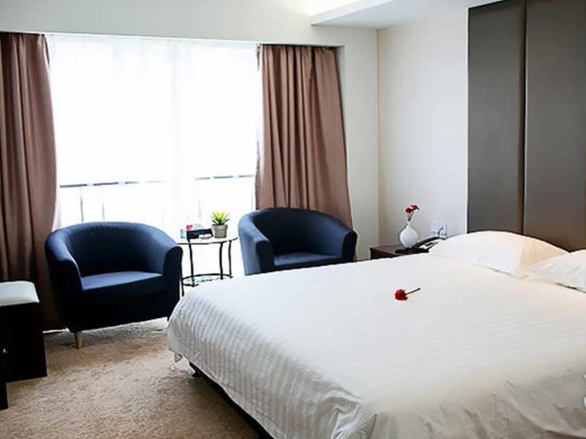 Coinfamily Hotel Şanghay Dış mekan fotoğraf
