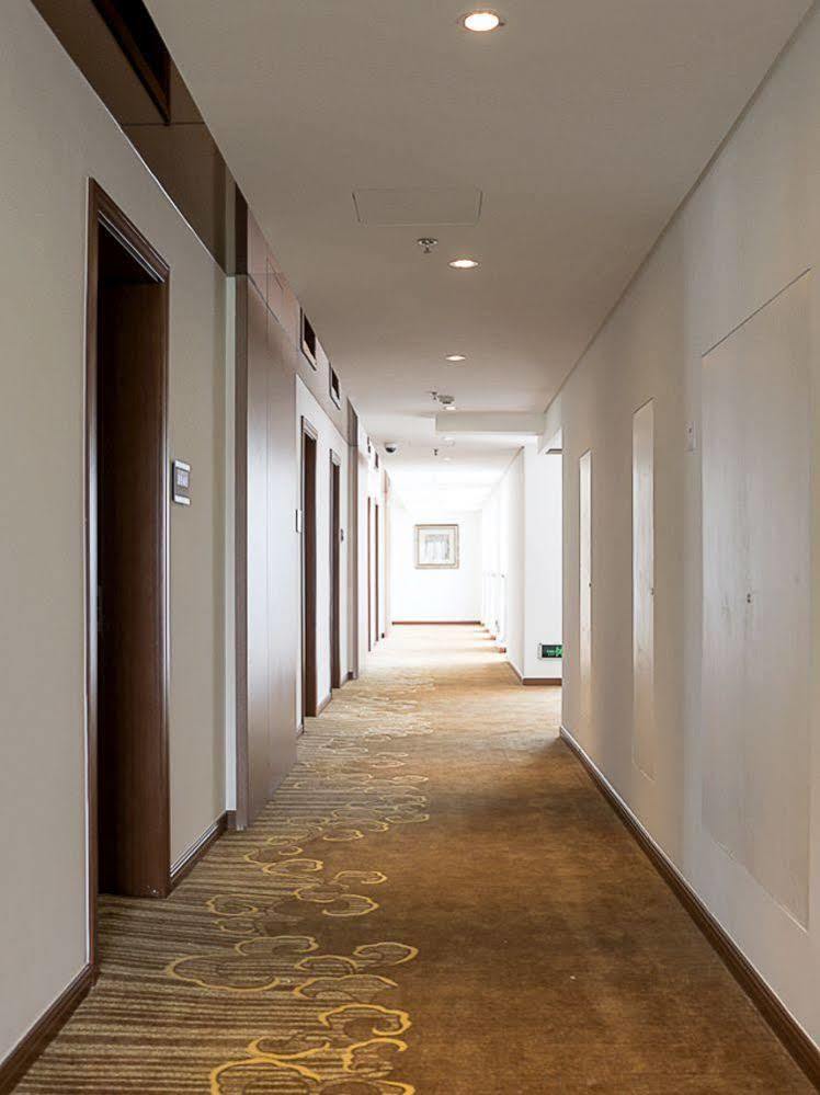Coinfamily Hotel Şanghay Dış mekan fotoğraf