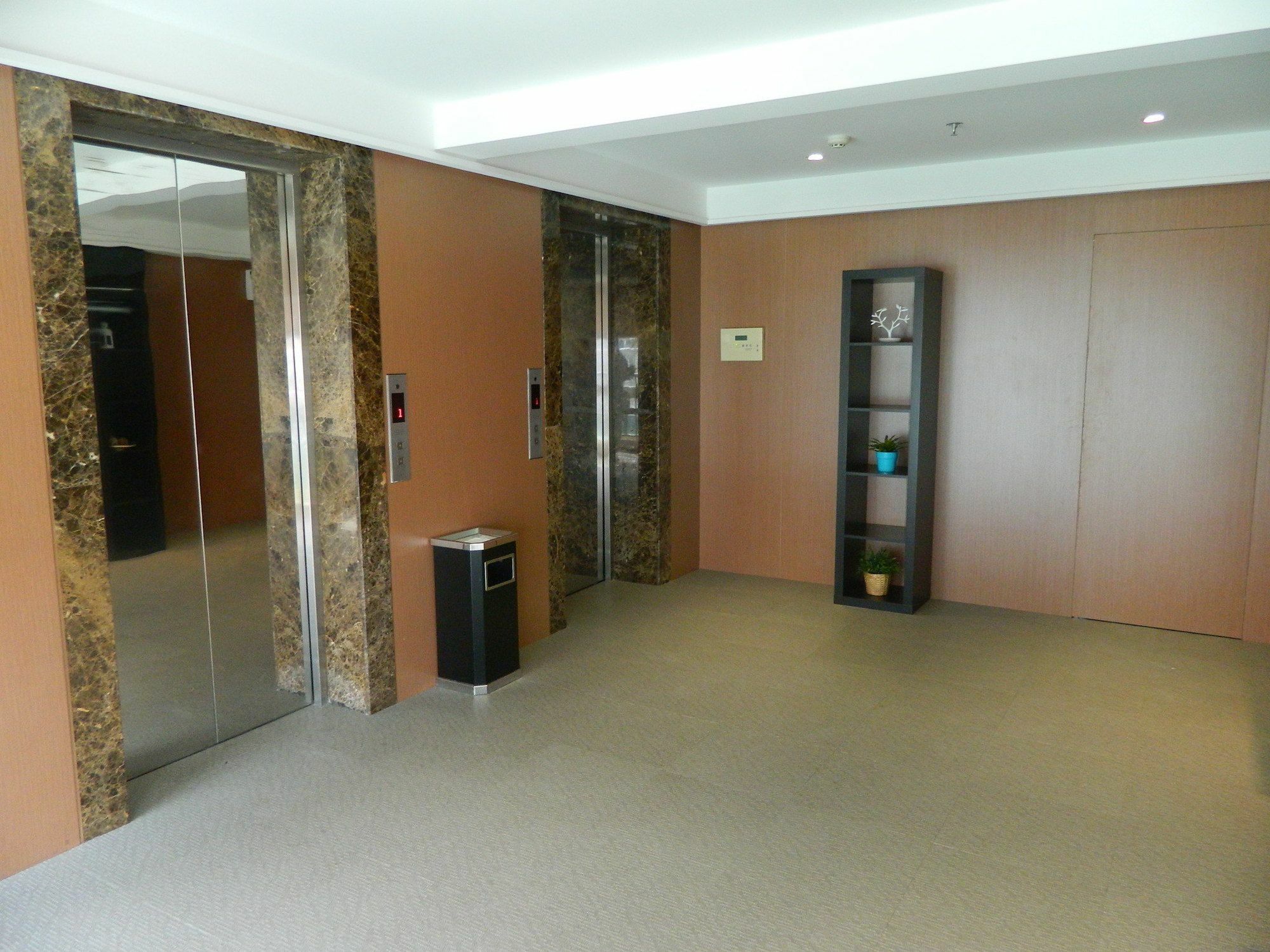 Coinfamily Hotel Şanghay Dış mekan fotoğraf